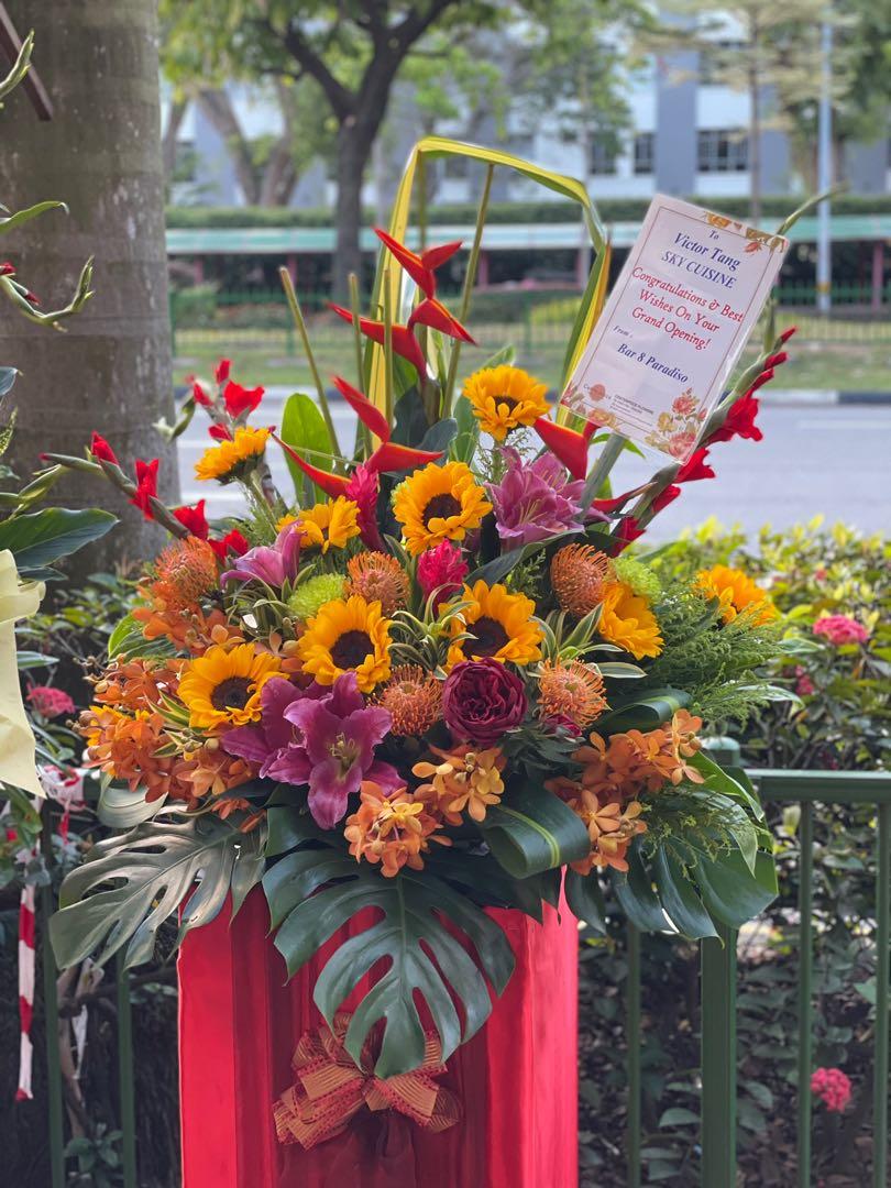 Congratulation Opening Flower Stand