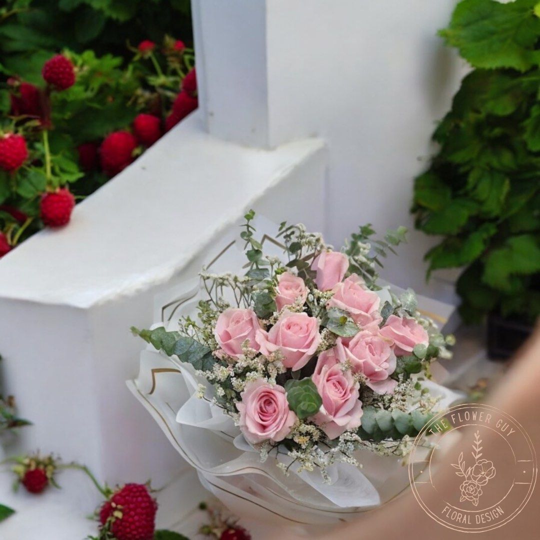 Pink Roses Bouquet