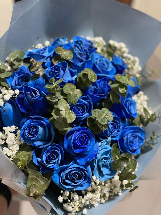 20 Stalks Blue Roses Bouquet