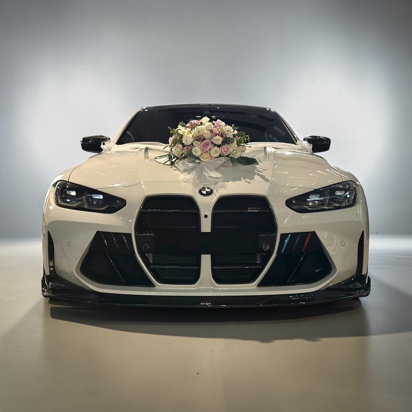 Fresh Flower Bridal Car Decoration