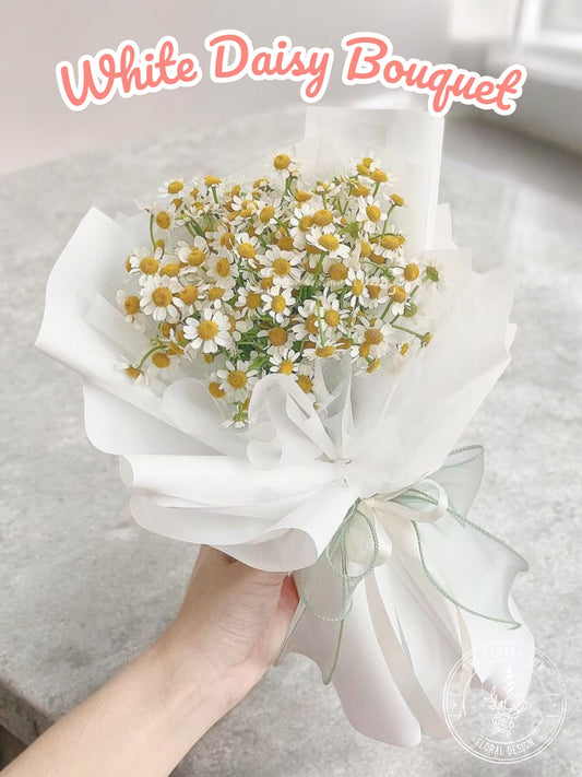 Elegant White Daisy Hand Bouquet