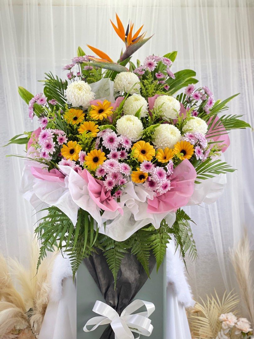 Sympathy [II] Condolence Fresh Flower Stand